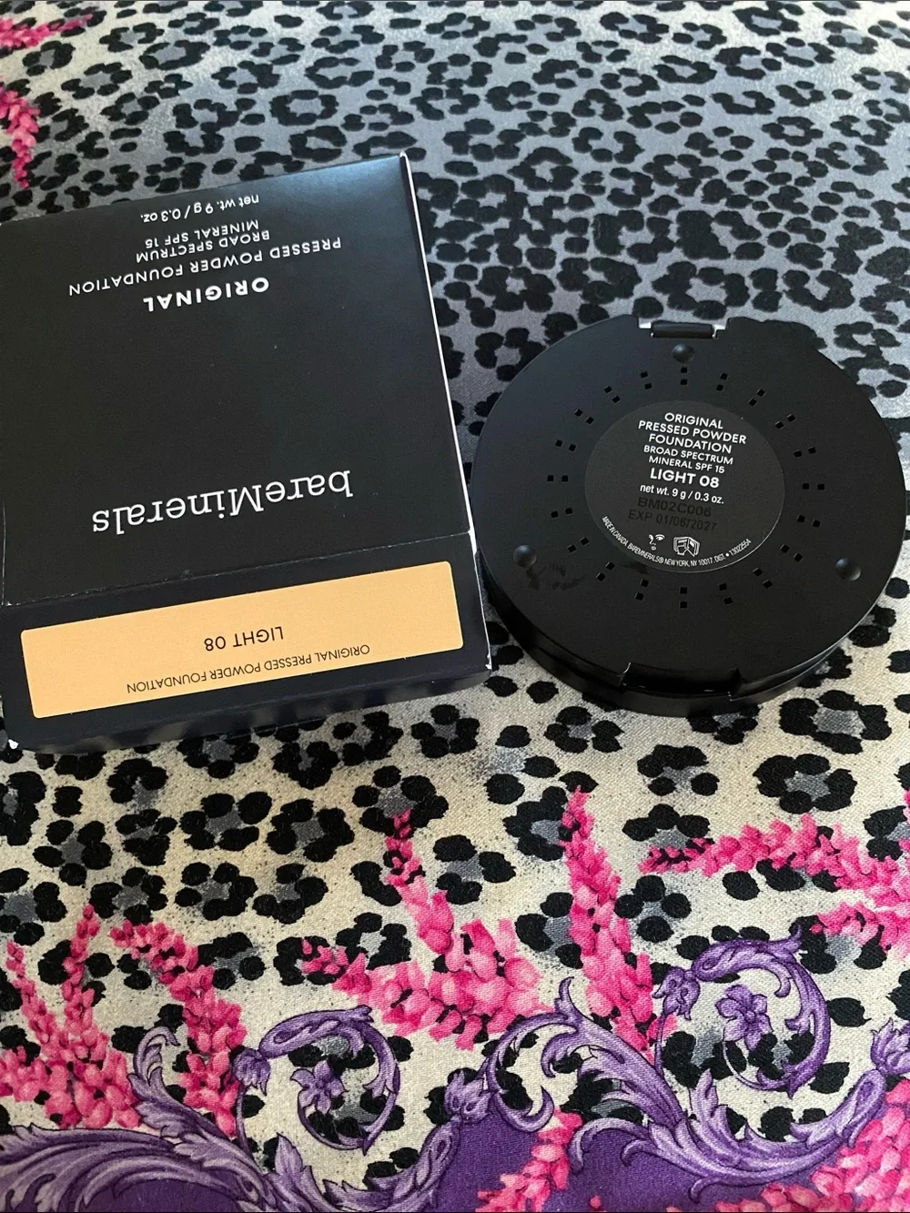 Bare Minerals Pressed Powder Mineral Foundation SPF 15 New Not Returnable